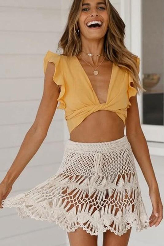 crochet skirt, the perfect cover up for your bikini